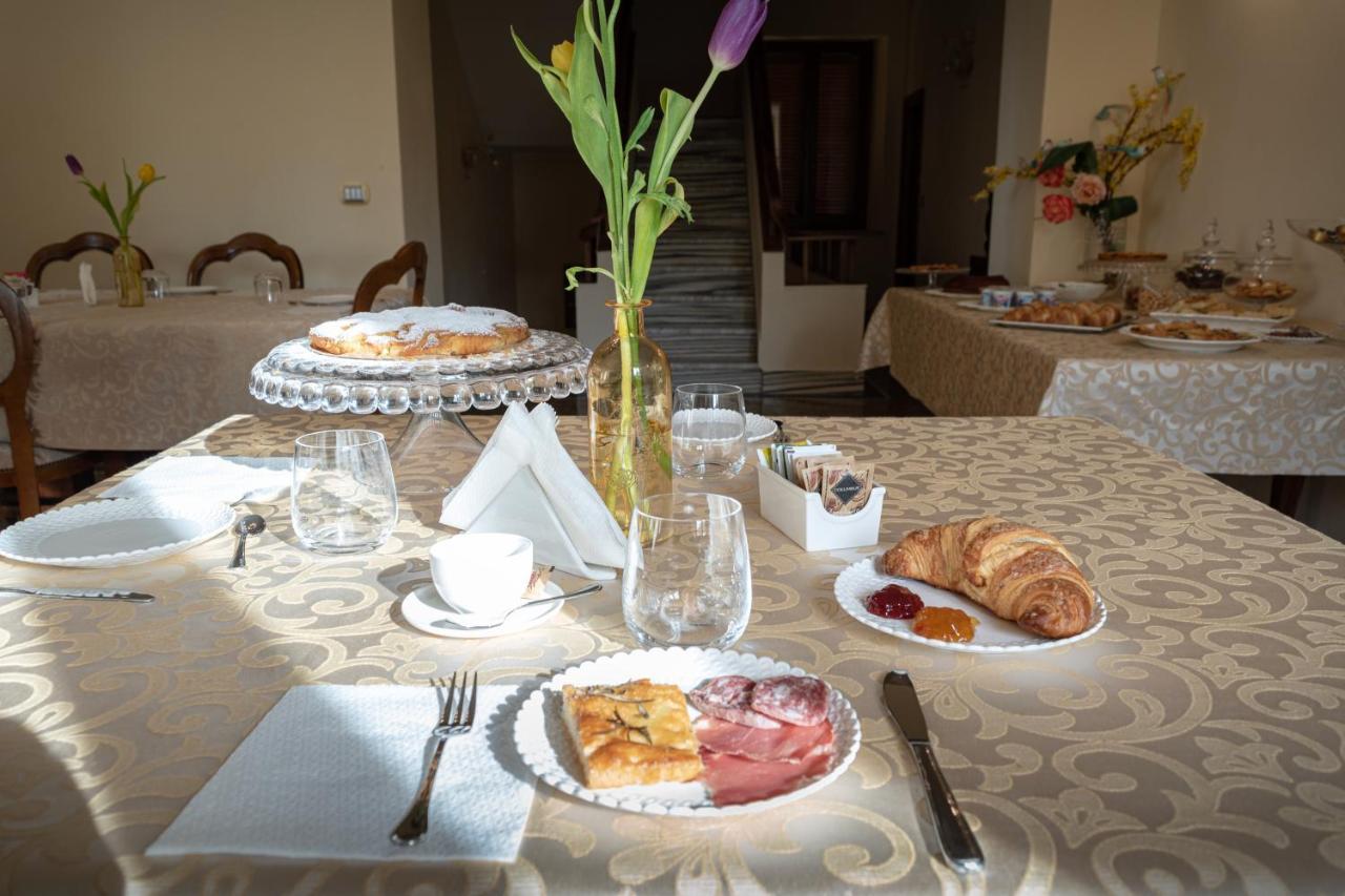 Agriturismo Villa Val D'Olivi Capodacqua  Bagian luar foto