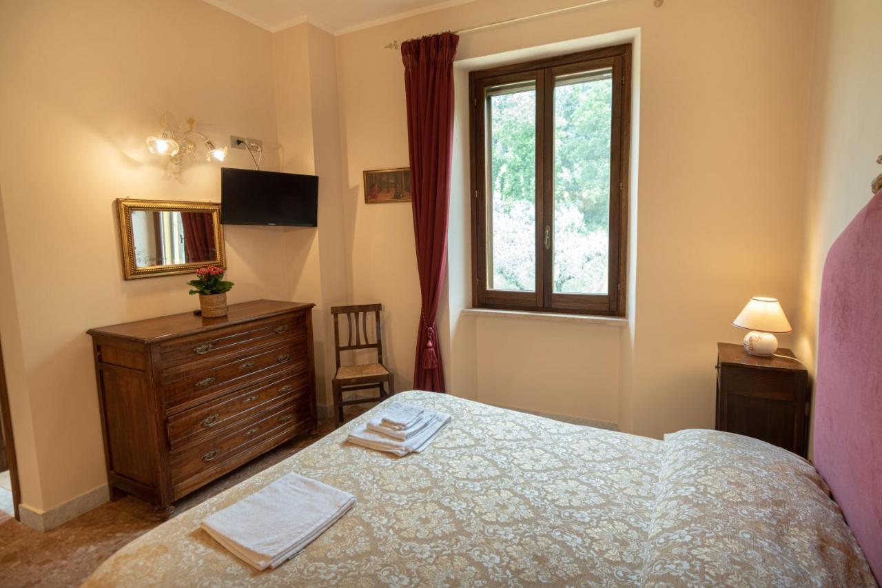 Agriturismo Villa Val D'Olivi Capodacqua  Bagian luar foto