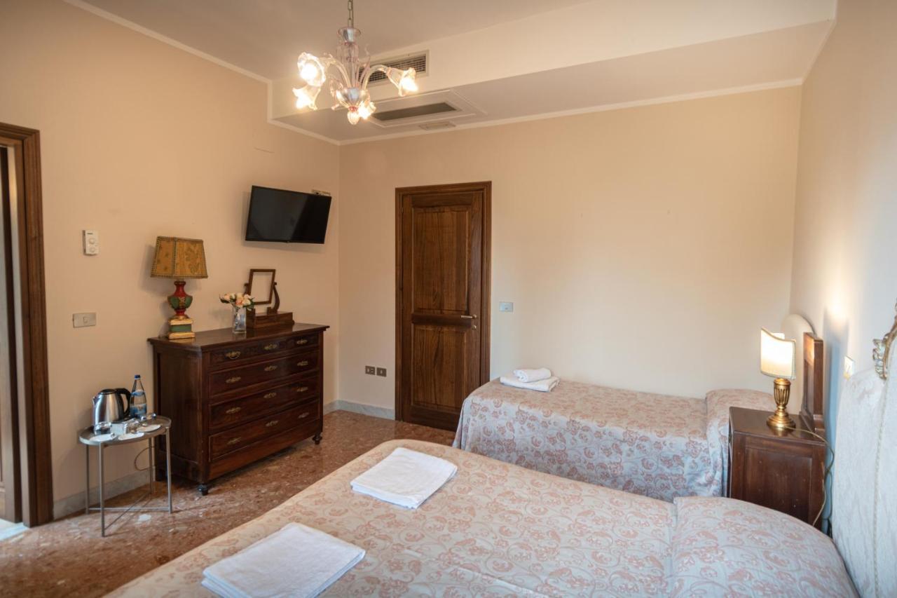 Agriturismo Villa Val D'Olivi Capodacqua  Bagian luar foto