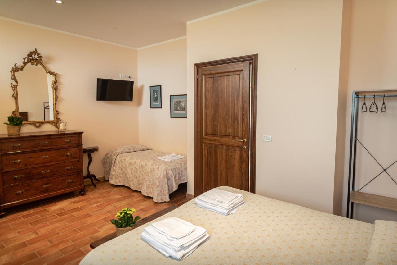 Agriturismo Villa Val D'Olivi Capodacqua  Bagian luar foto